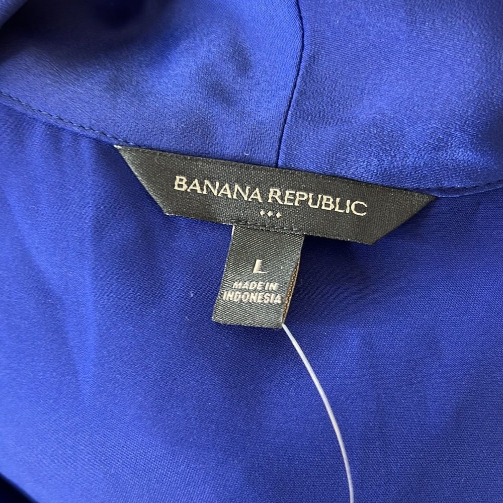 Banana Republic Factory Wrap Blouse Size Large NWT - Picture 8 of 9